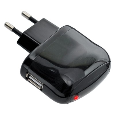 Univerzálna USB nabíjačka