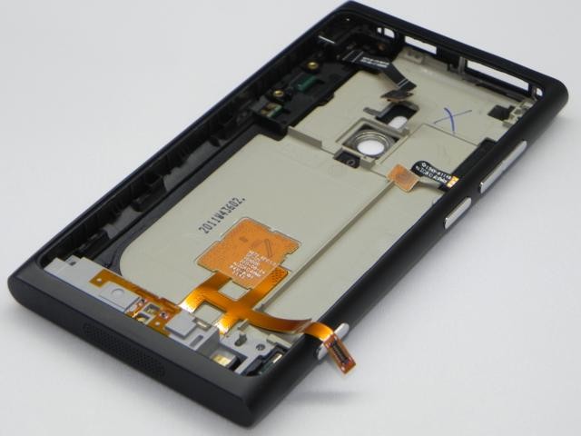 Nokia Lumia 800 zadný čierny kryt osadený - SWAP